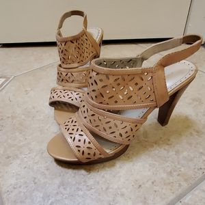 Tan leather women's heel sandals
